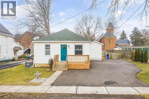 8 Sarah St, Thamesville, ON, N0P2K0 | Card Image