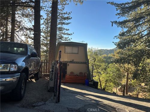 2476 Elko Dr, Running Springs, CA, 92382-7444 | Card Image