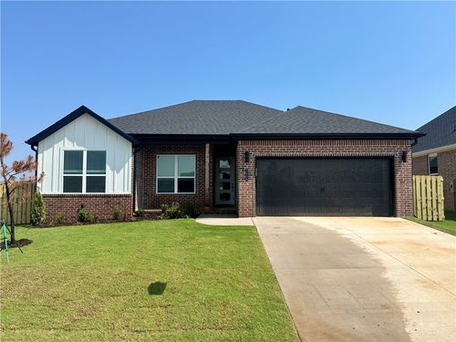 1808 Edwards St, Pea Ridge, AR, 72751-4066 | Card Image