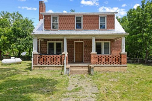 221 Chapel Rd, CHURCHVILLE, VA, 24421-2724 | Card Image