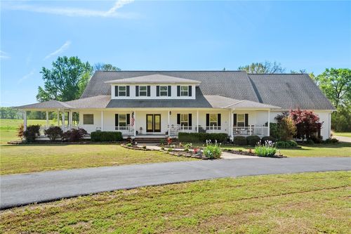 3110 Highway 282, Van Buren, AR, 72956-8733 | Card Image