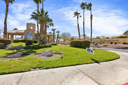 472 Fallwood Ln, Las Vegas, NV, 89107-2847 | Card Image