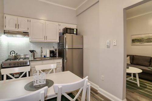 apt-27-208 48th St, Union City, NJ, 07087-6469 | Card Image