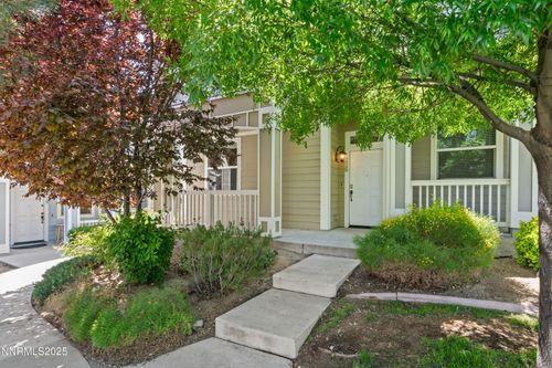 225 Lafayette Ln, Reno, NV, 89509-4642 | Card Image
