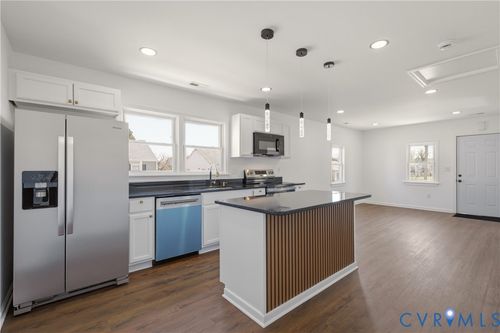 1401 Hanover St, Petersburg, VA, 23803-5562 | Card Image