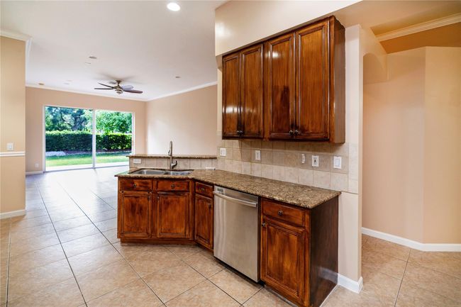 262 Kensington Way, House other with 3 bedrooms, 2 bathrooms and null parking in Royal Palm Beach FL | Image 17