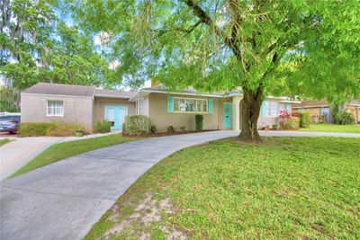 415 W Beacon Road, House other with 4 bedrooms, 2 bathrooms and null parking in Lakeland FL | Image 2