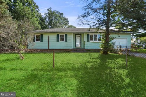 200 Rugby St, BROWNS MILLS, NJ, 08015-1339 | Card Image