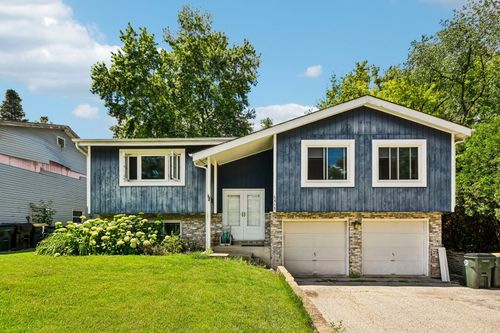 6415 Wood Dr, Oakwood Hills, IL, 60013-1311 | Card Image