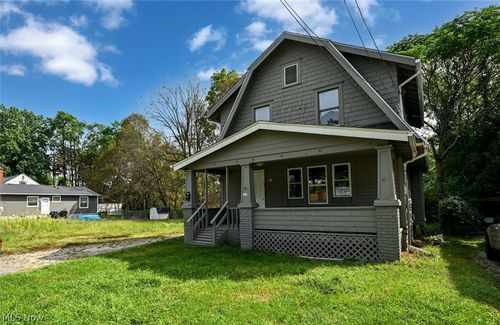 1313 Manchester Rd, Akron, OH, 44307-1638 | Card Image