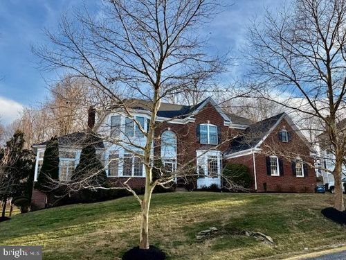 24126 Lenah Woods Pl, ALDIE, VA, 20105-2368 | Card Image