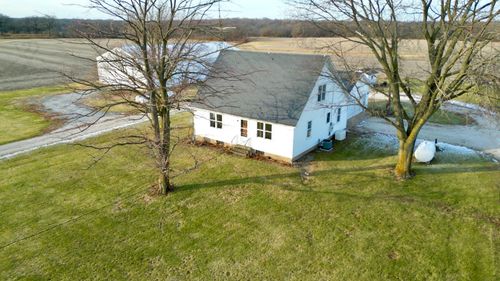 13191 E 2600 North Rd, Cornell, IL, 61319-9440 | Card Image