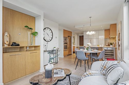 207-1680 W 4th Avenue, Vancouver, BC, V6J0B7 | Card Image
