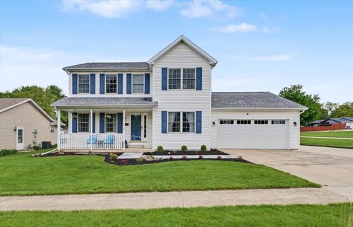 359 E Meuser Dr, Paxton, IL, 60957-1884 | Card Image