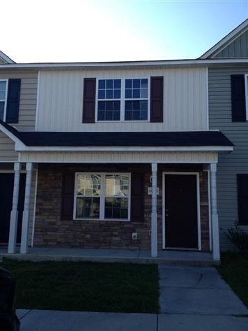 4003 Banister Loop, Jacksonville, NC, 28546-7261 | Card Image