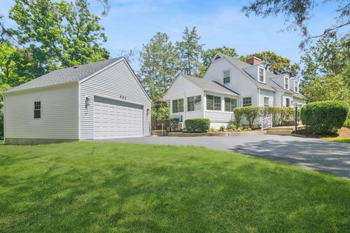 983 Harvard Ct, Highland Park, IL, 60035-2377 | Card Image
