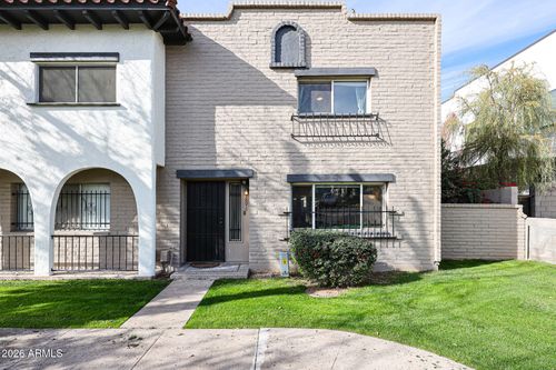 3896 N 30th St, Phoenix, AZ, 85016-6961 | Card Image