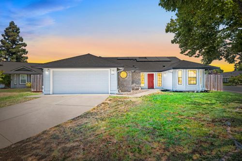 633 Holly Ct, Galt, CA, 95632-2168 | Card Image