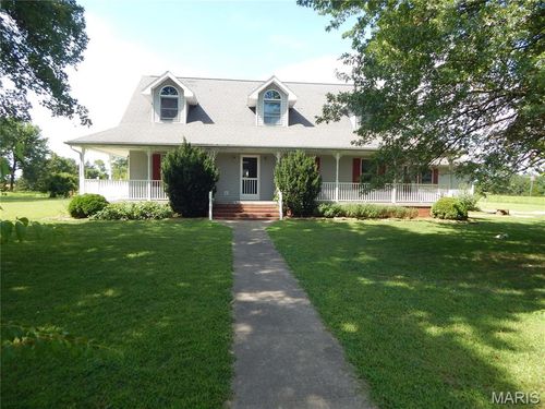 736 Nw 30th Ln, Lamar, MO, 64759-8157 | Card Image