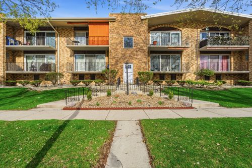 apt-1e-10221 S Komensky Ave, Oak Lawn, IL, 60453-4260 | Card Image