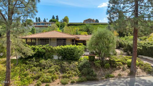 880 Grada Ave, Camarillo, CA, 93010-1036 | Card Image