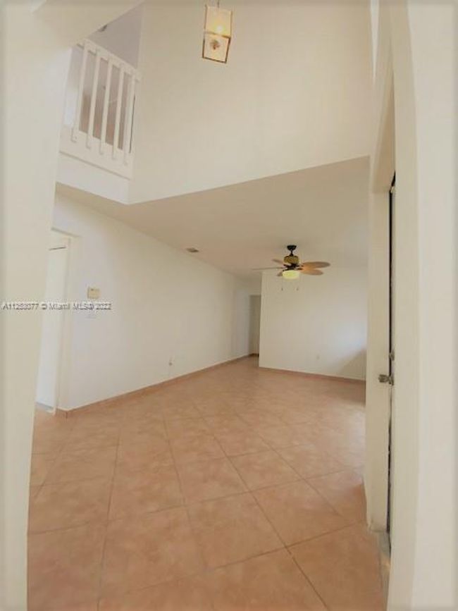 4611 Sw 152 Nd Ter, House other with 4 bedrooms, 3 bathrooms and null parking in Miramar FL | Image 16