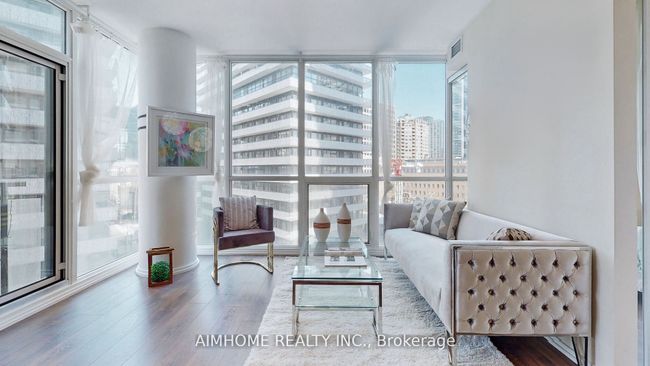 909 - 45 Charles St E, Condo with 1 bedrooms, 2 bathrooms and null parking in Toronto ON | Image 4