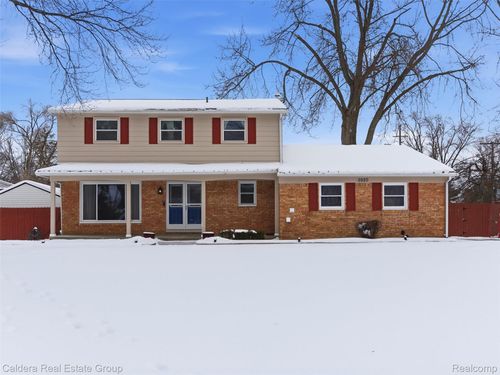 5920 Montgomery Dr, Shelby Township, MI, 48316-4331 | Card Image