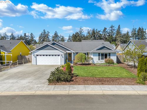 331 Sw Jade Pl, Warrenton, OR, 97146 | Card Image