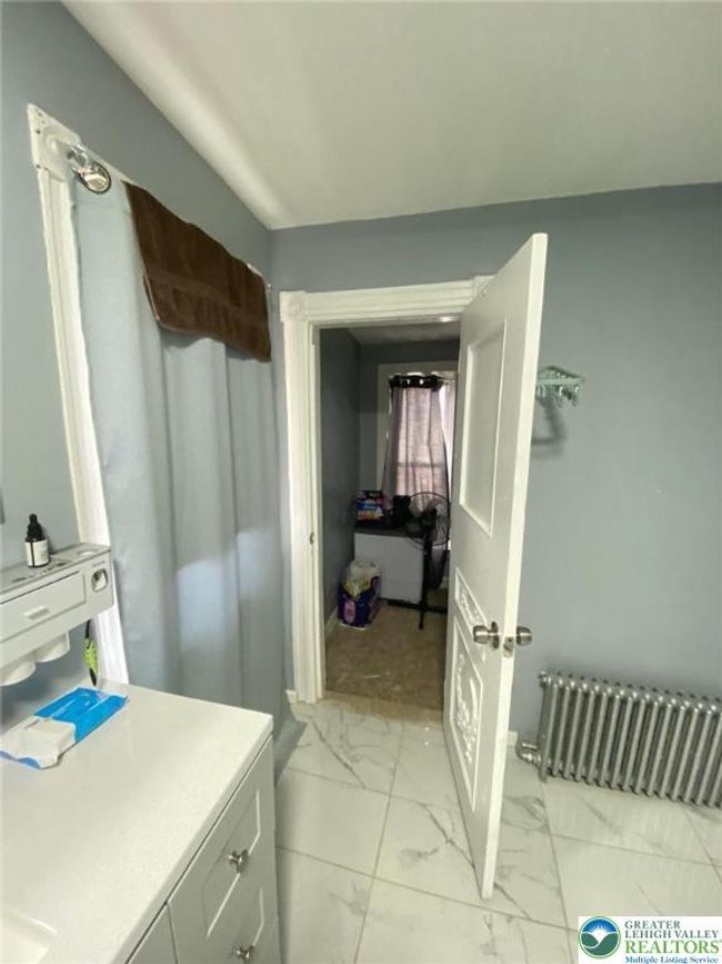 522 N Jordan St, Townhouse with 4 bedrooms, 1 bathrooms and null parking in Allentown PA | Image 12