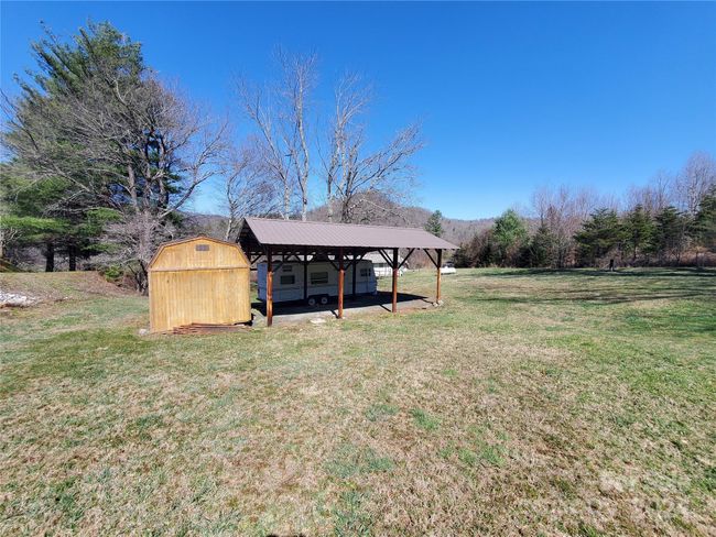 57 Paul Ridge Rd, House other with 3 bedrooms, 1 bathrooms and null parking in Newland NC | Image 35