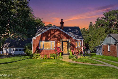 4203 Willis Blvd, Toledo, OH, 43623-4135 | Card Image