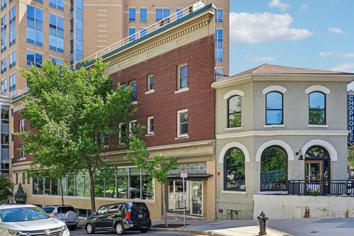 203-111 N Hamilton St, Madison, WI, 53703-2180 | Card Image