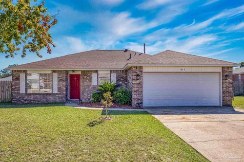 817 Binnacle Pl, Pensacola, FL, 32507-8676 | Card Image