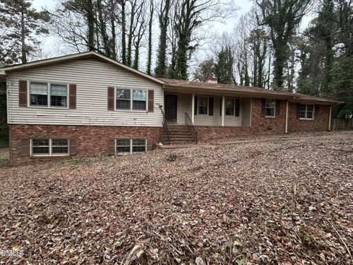 2912 Oxford Rd, Henderson, NC, 27536-4762 | Card Image