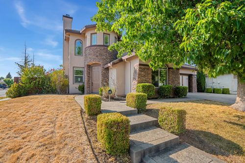 9720 Palazzo Ct, Elk Grove, CA, 95624-4472 | Card Image