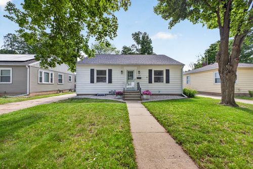 1522 7th Ave Ne, Rochester, MN, 55906-4234 | Card Image