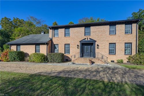 8957 River Cres, Suffolk, VA, 23433-1109 | Card Image