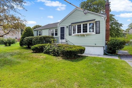 10 Carson Rd, Woburn, MA, 01801-6165 | Card Image