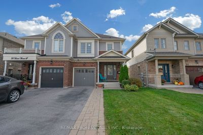 22 Av Hoard S, House attached with 3 bedrooms, 4 bathrooms and 3 parking in New Tecumseth ON | Image 2