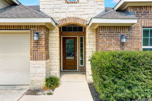 9825 Jon Boat Way, Boerne, TX, 78006-5392 | Card Image