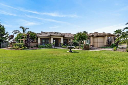9899 Trailhead Ct, Wilton, CA, 95693-9231 | Card Image