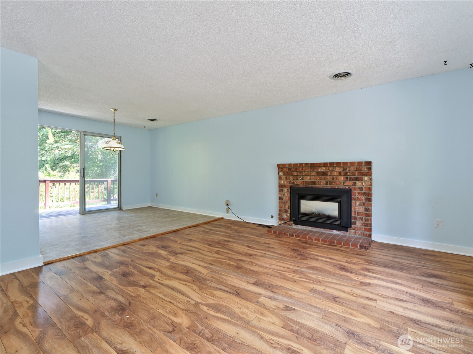 Residential Lease in North Bend 3