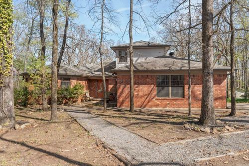 218 N Summit Dr, Cabot, AR, 72023-9188 | Card Image