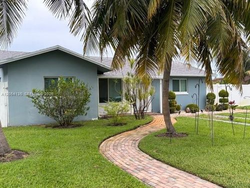 903 Nw 6th Ave, Boynton Beach, FL, 33426-3607 | Card Image