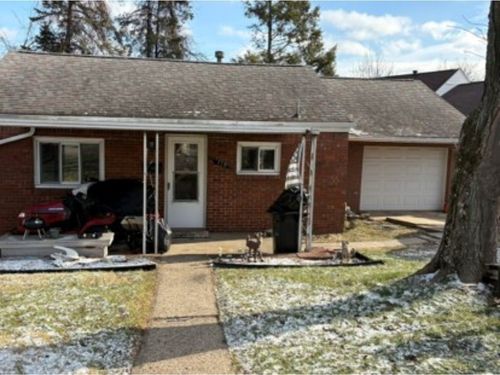 118 Delrose Dr, Mckeesport, PA, 15133-2112 | Card Image