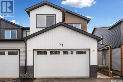 651 Dubois Cres, Townhouse with 3 bedrooms, 3 bathrooms and null parking in Saskatoon SK | Image 1