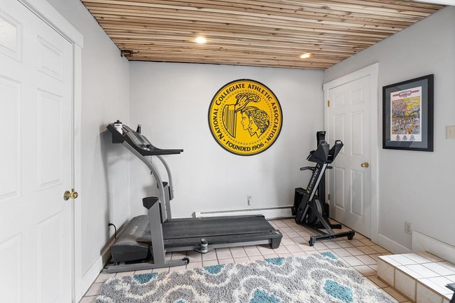 5th bedroom or work out space | Image 45