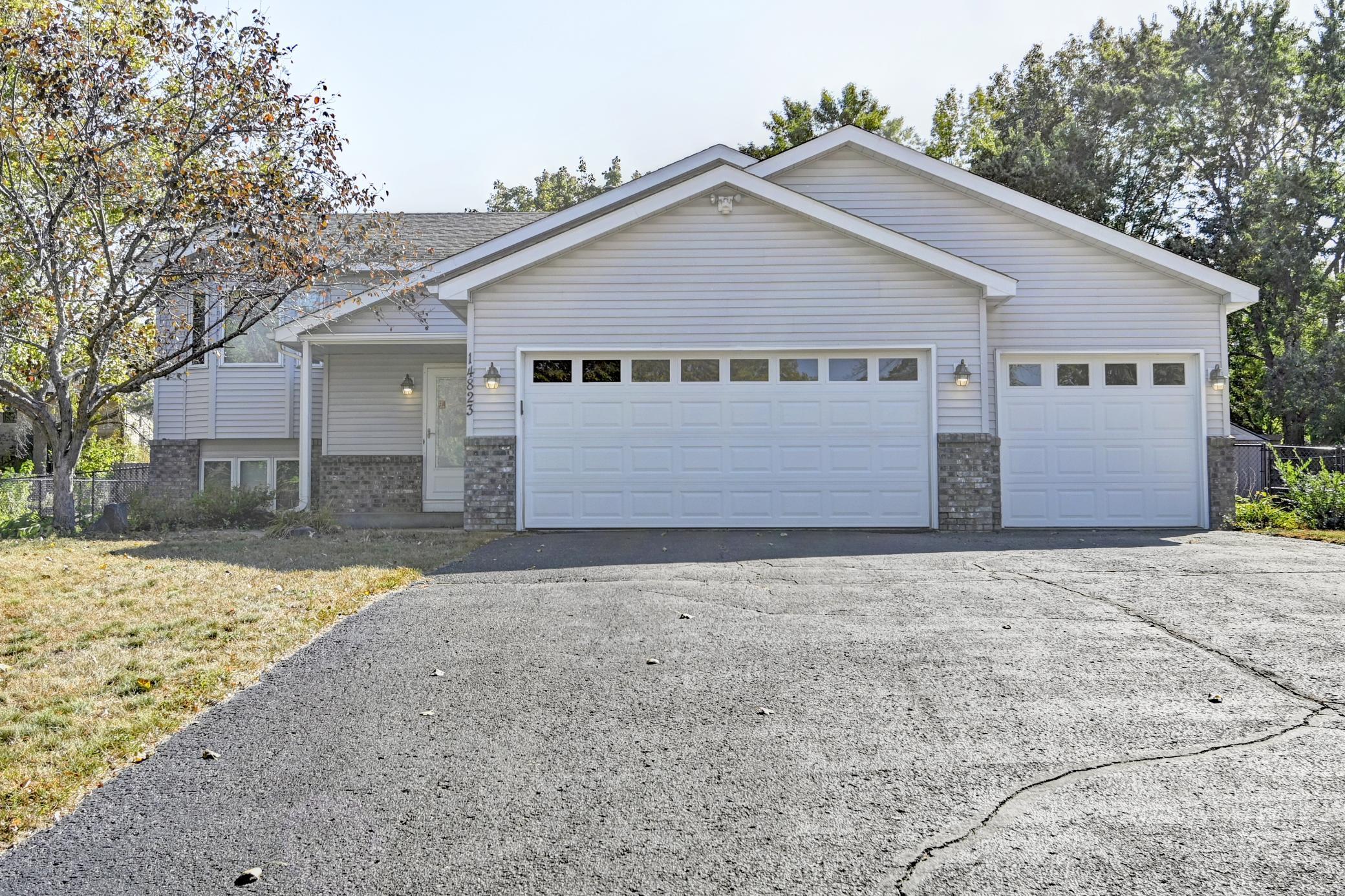 Xkimo St, Anoka, MN 55303