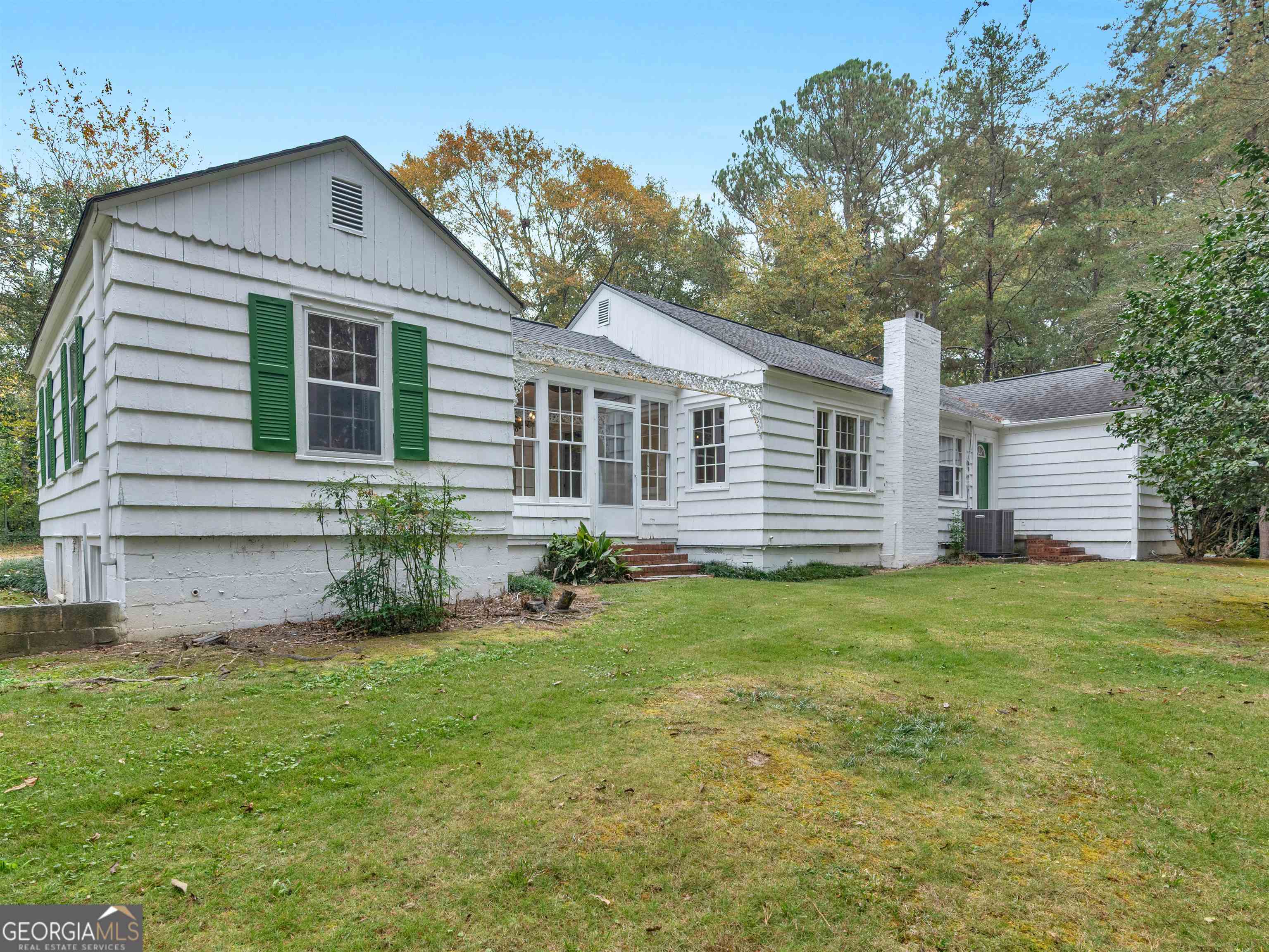 College St, Jackson, GA 30233